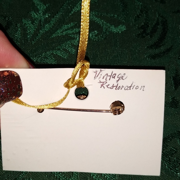 Vintage Christmas Bow & Bell pin - Picture 4 of 6